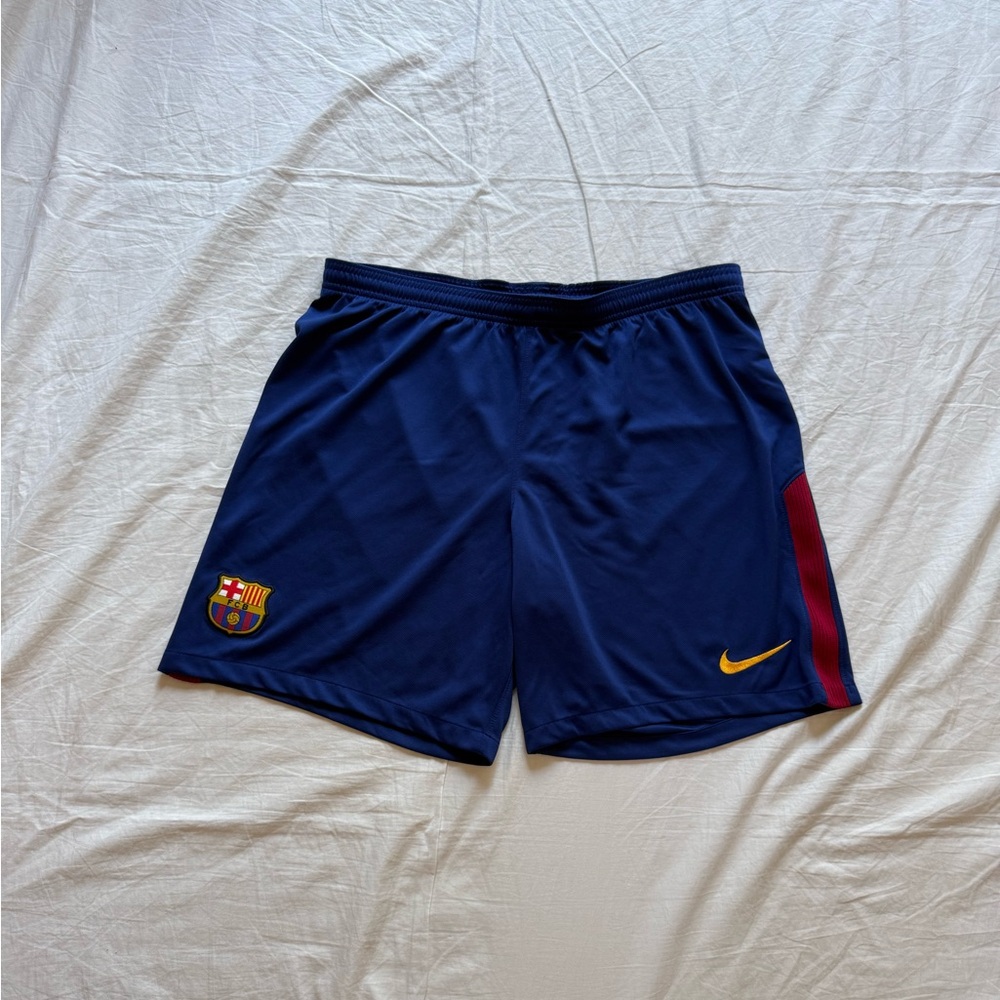 Y2K FC Barcelona Nike shorts Men’s XL